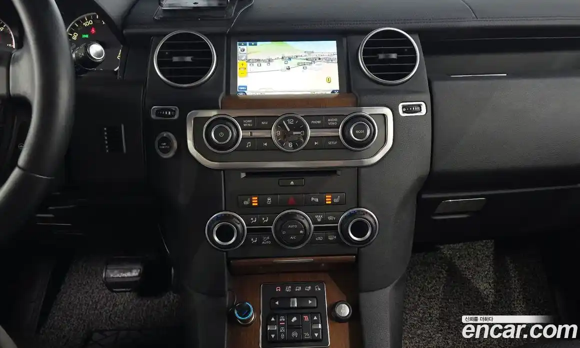 Land Rover Discovery 2016 3.0 автомат (гидро), фото 14