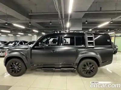 Land Rover Defender 2024 3.0 автомат (гидро), миниатюра 3