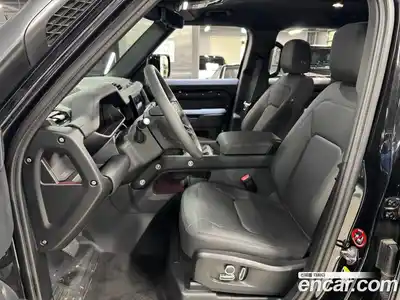 Land Rover Defender 2024 3.0 автомат (гидро), миниатюра 8