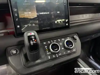 Land Rover Defender 2024 3.0 автомат (гидро), миниатюра 10