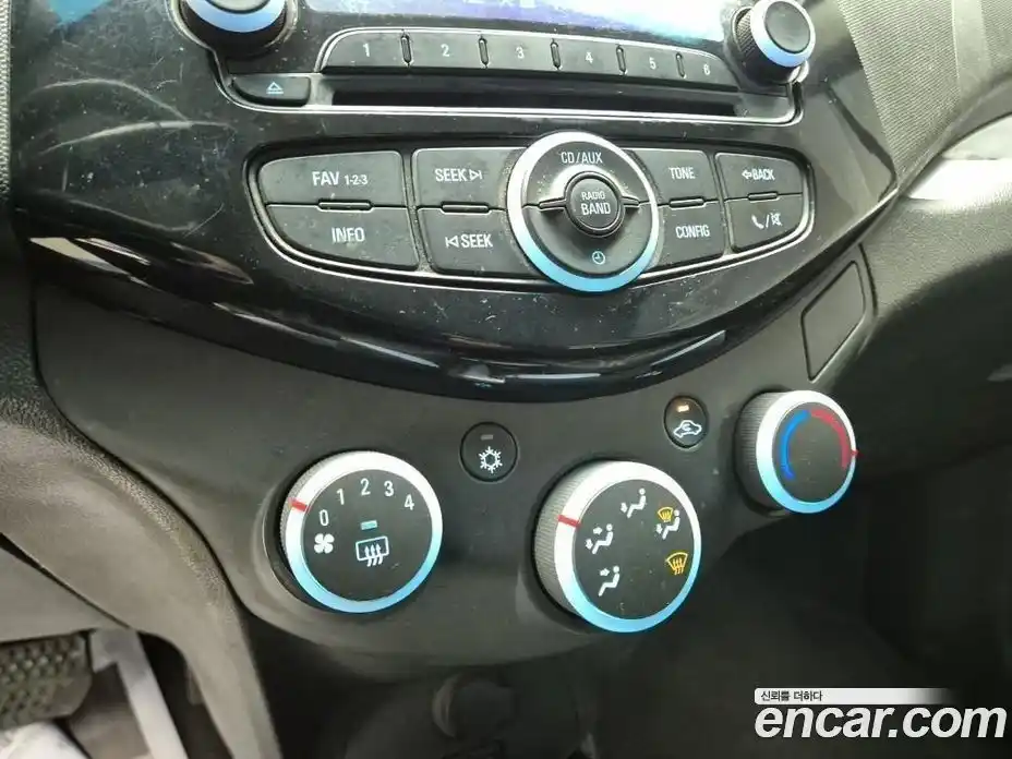 Chevrolet Spark 2014 1.0 автомат (гидро), фото 17