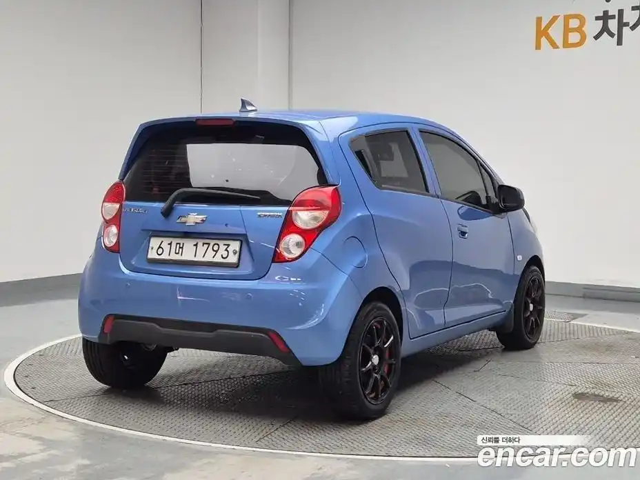 Chevrolet Spark 2014 1.0 автомат (гидро), фото 3