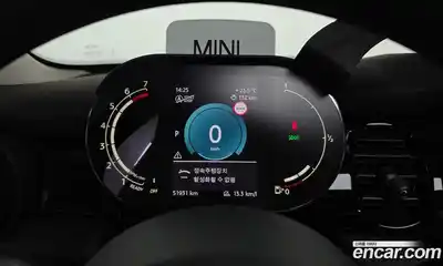 Mini Cooper 2021 2.0 автомат (гидро), миниатюра 11