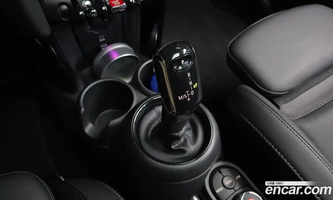 Mini Cooper 2021 2.0 автомат (гидро), фото 12
