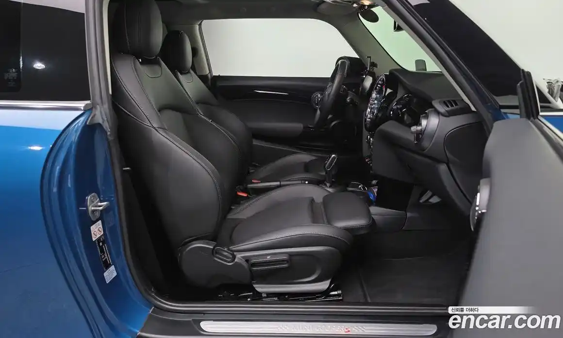 Mini Cooper 2021 2.0 автомат (гидро), фото 16