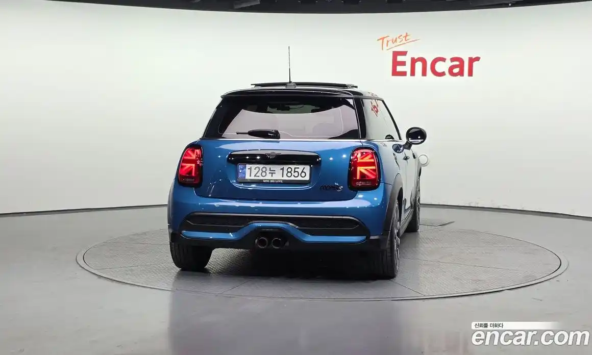 Mini Cooper 2021 2.0 автомат (гидро), фото 4