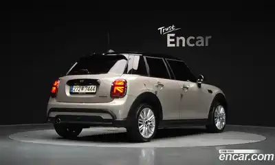 Mini Cooper 2022 1.5 автомат (гидро), миниатюра 2