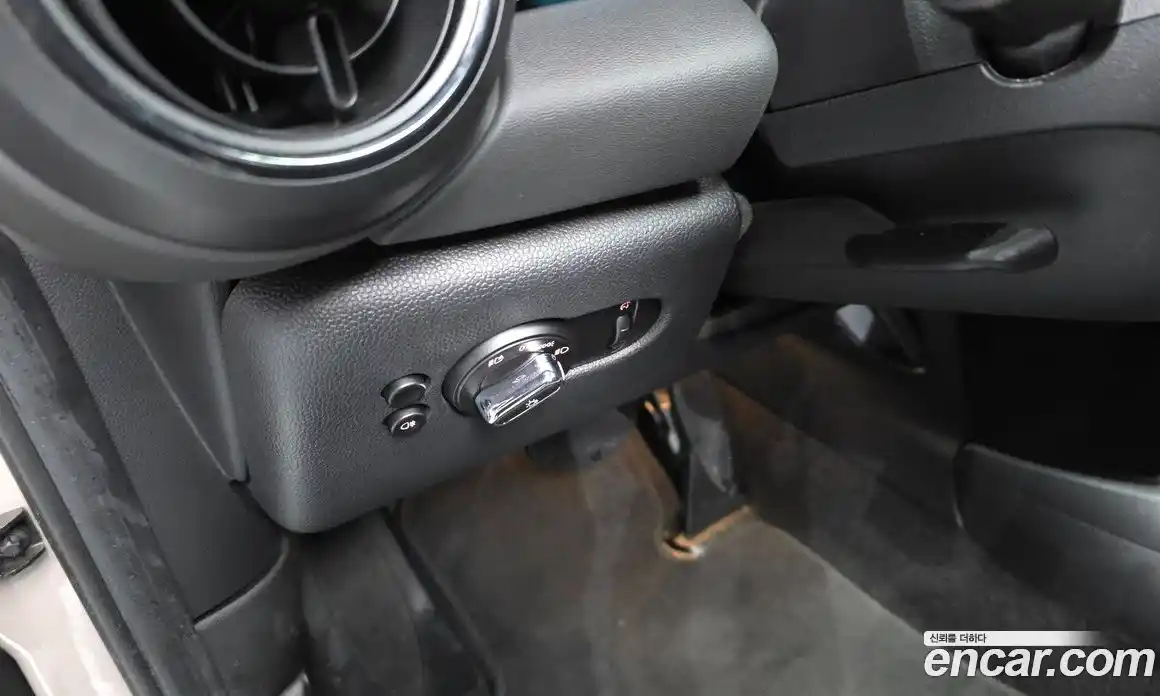 Mini Cooper 2022 1.5 автомат (гидро), фото 29
