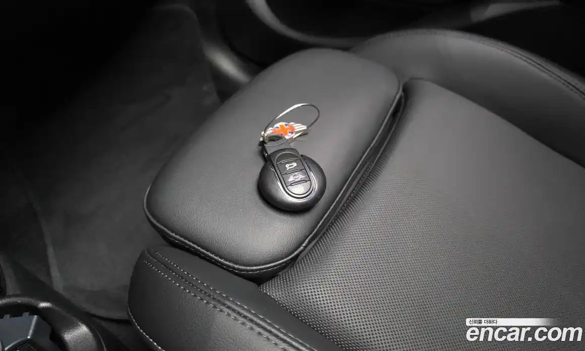 Mini Cooper 2022 1.5 автомат (гидро), фото 30