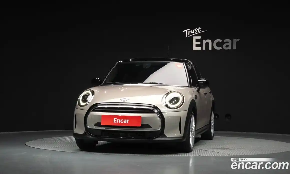 Mini Cooper 2022 1.5 автомат (гидро), фото 3