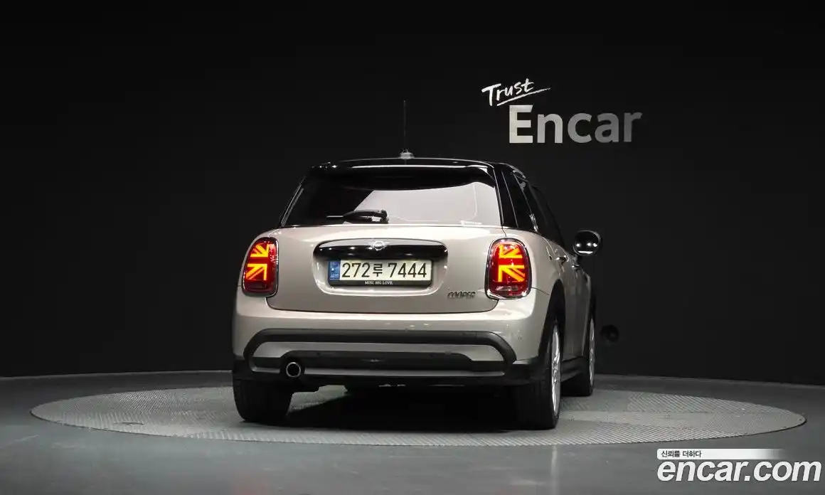 Mini Cooper 2022 1.5 автомат (гидро), фото 4