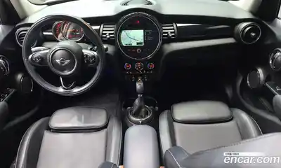 Mini Cooper 2014 1.5 автомат (гидро), миниатюра 7