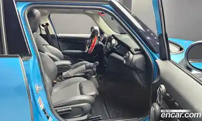 Mini Cooper 2016 1.5 автомат (гидро), миниатюра 11