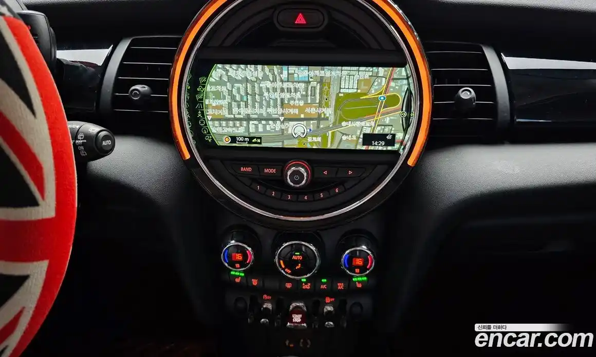Mini Cooper 2016 1.5 автомат (гидро), фото 14