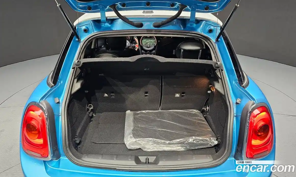 Mini Cooper 2016 1.5 автомат (гидро), фото 20