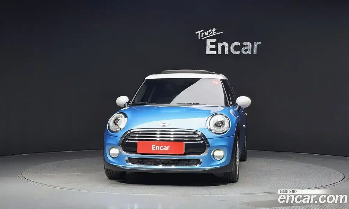 Mini Cooper 2016 1.5 автомат (гидро), фото 3