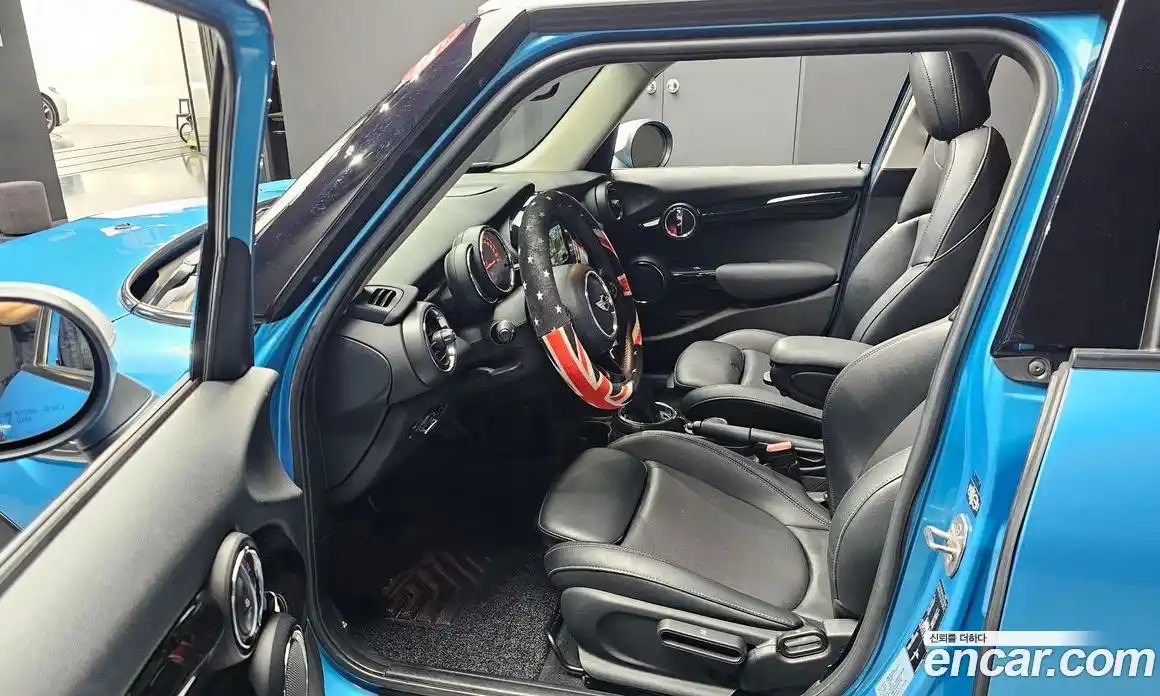 Mini Cooper 2016 1.5 автомат (гидро), фото 10