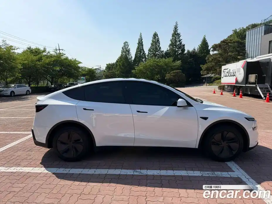 Tesla Model Y 2025 гидро, фото 12