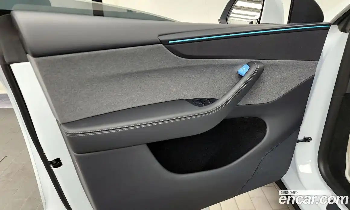 Tesla Model Y 2025 0.2 гидро, фото 14