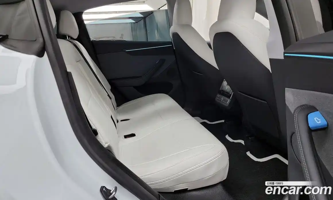 Tesla Model Y 2025 0.2 гидро, фото 18