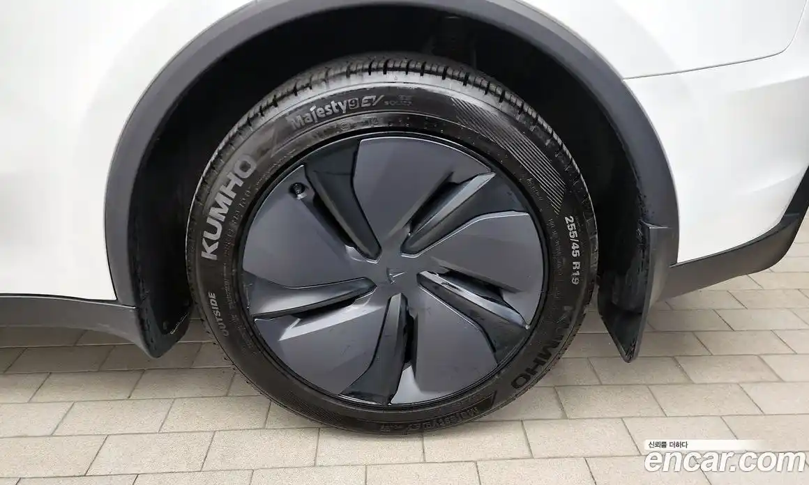 Tesla Model Y 2025 0.2 гидро, фото 7