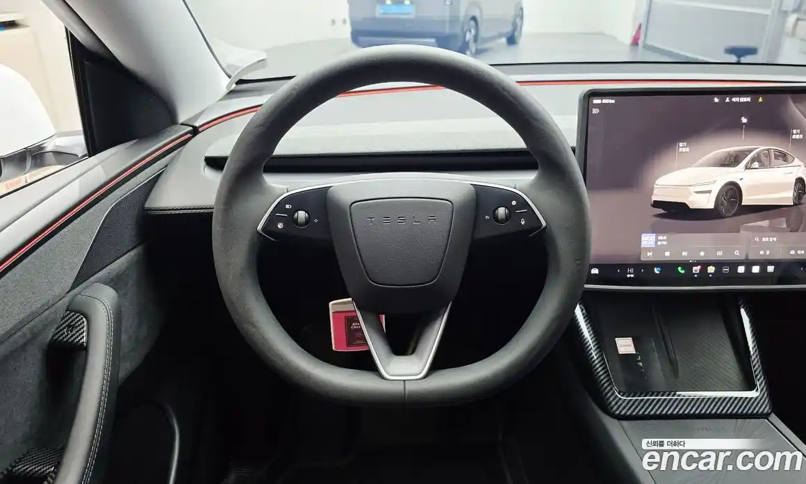 Tesla Model Y 2025 0.2 гидро, фото 19