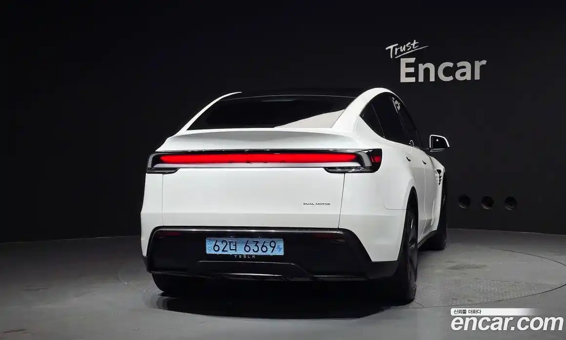 Tesla Model Y 2025 0.2 гидро, фото 4