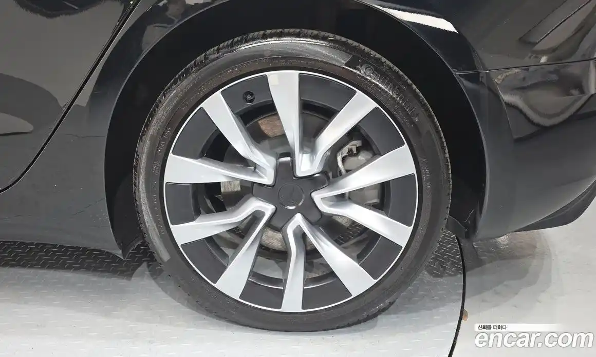Tesla Model 3 2024 0.2 гидро, фото 7