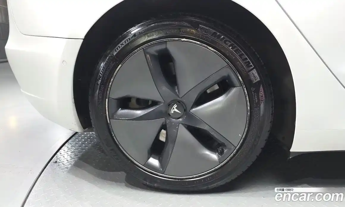 Tesla Model 3 2020 0.2 гидро, фото 5