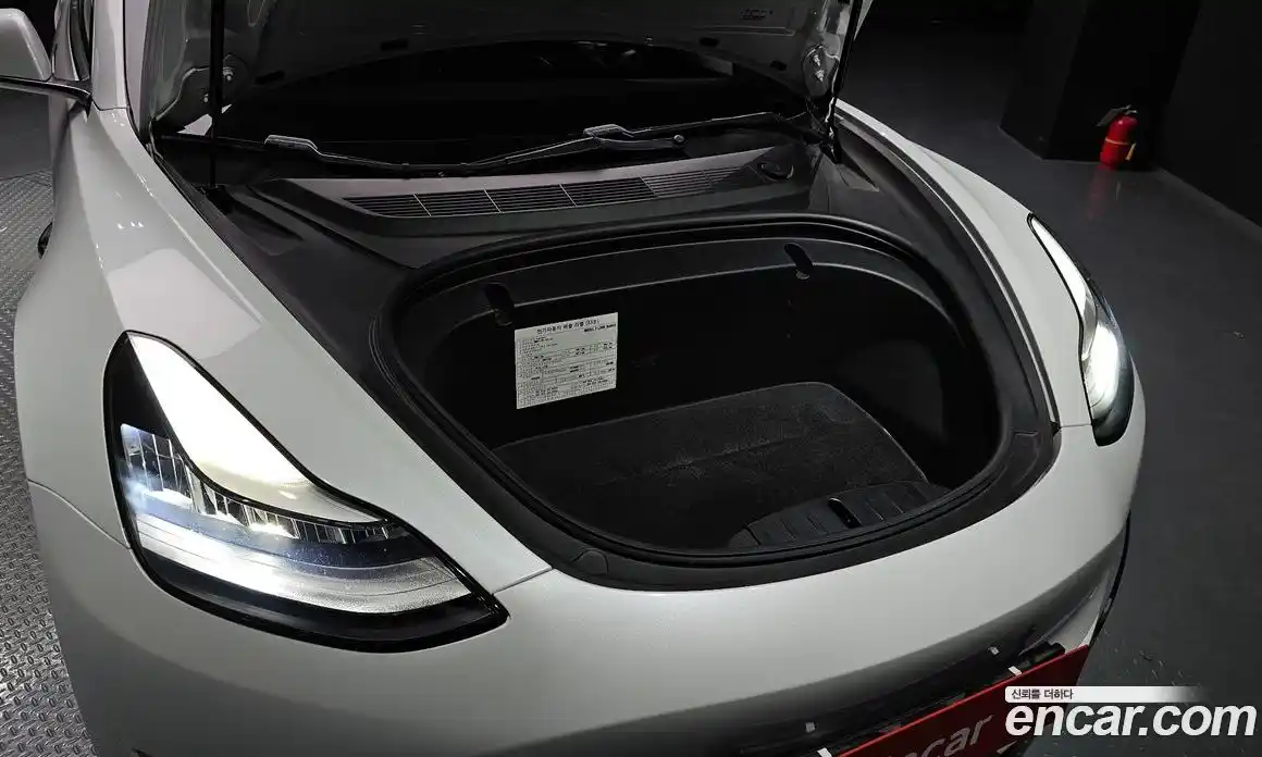Tesla Model 3 2020 0.2 гидро, фото 6