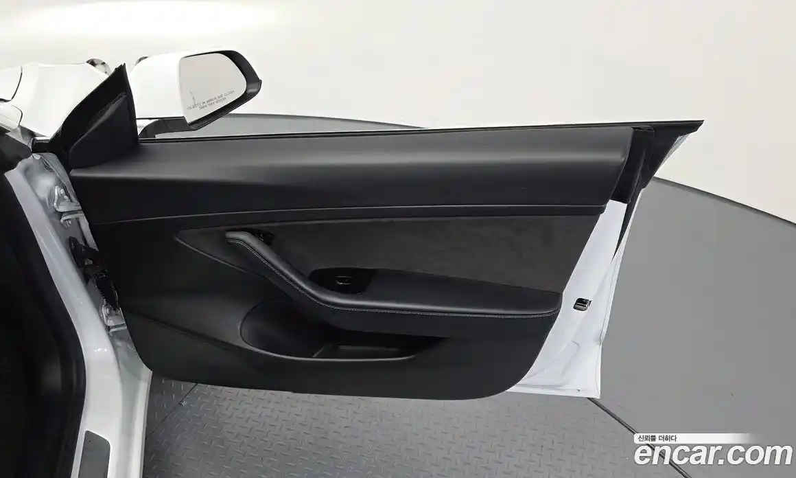 Tesla Model 3 2020 0.1 гидро, фото 14