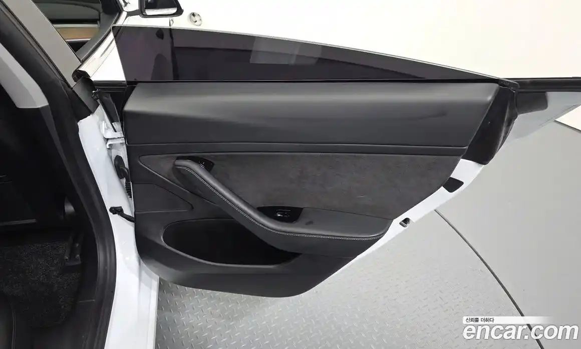 Tesla Model 3 2020 0.1 гидро, фото 15