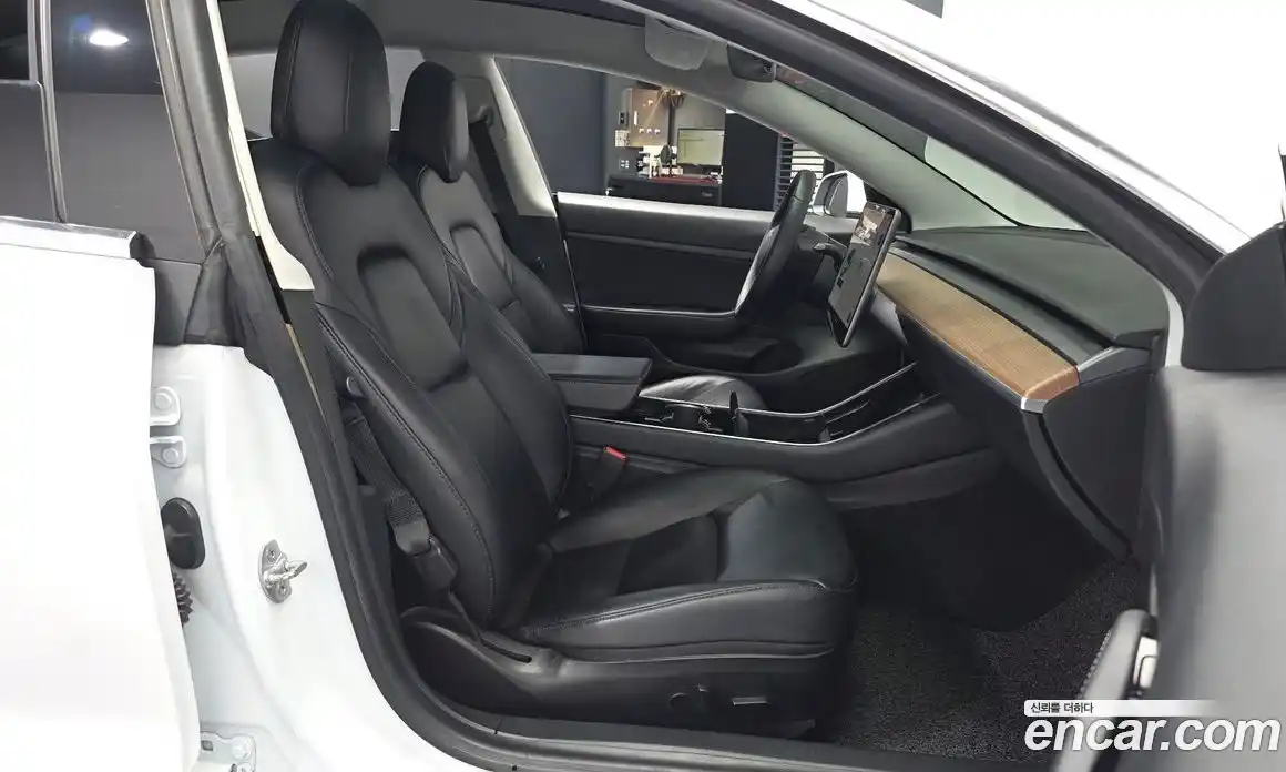 Tesla Model 3 2020 0.1 гидро, фото 17
