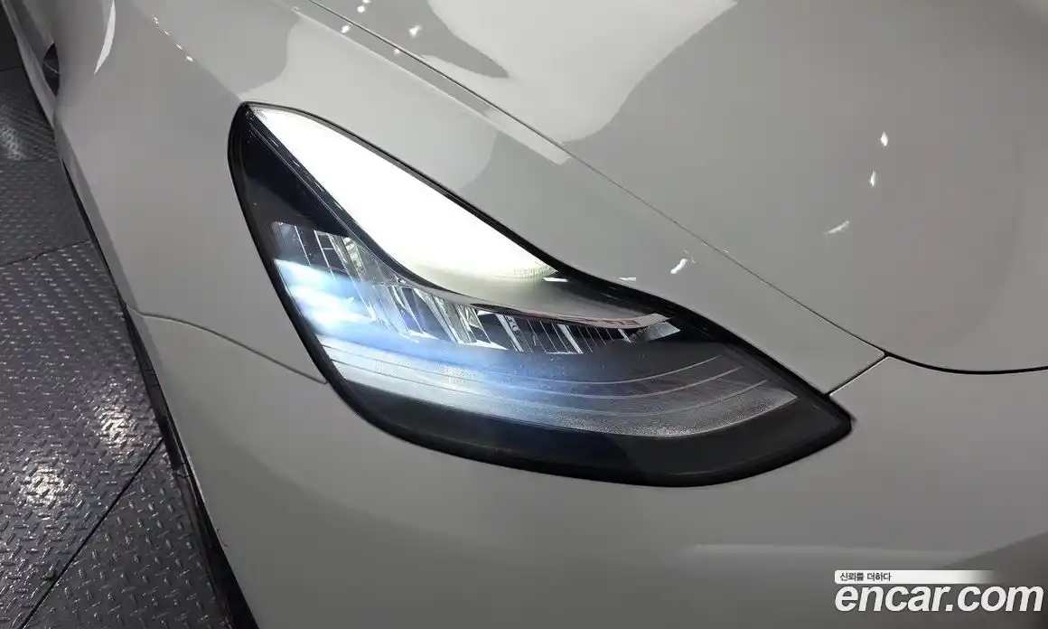 Tesla Model 3 2020 0.1 гидро, фото 8