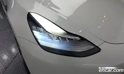 Tesla Model 3 2020 0.1 гидро, миниатюра 8