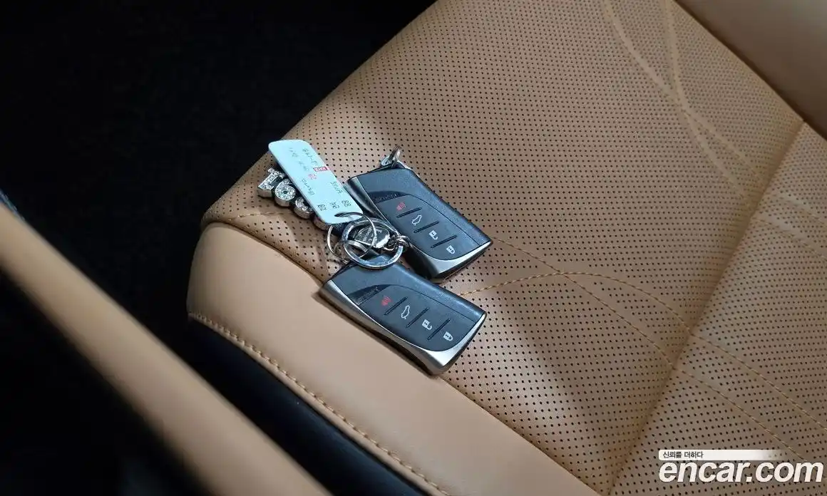 Lexus ES 2023 2.5 гидро, фото 21