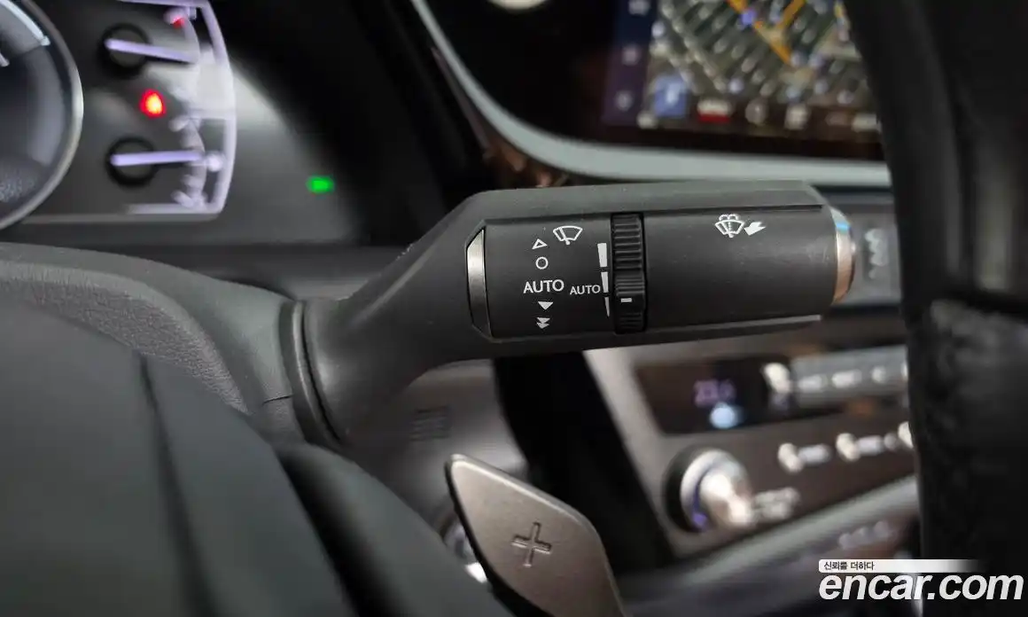 Lexus ES 2023 2.5 гидро, фото 29