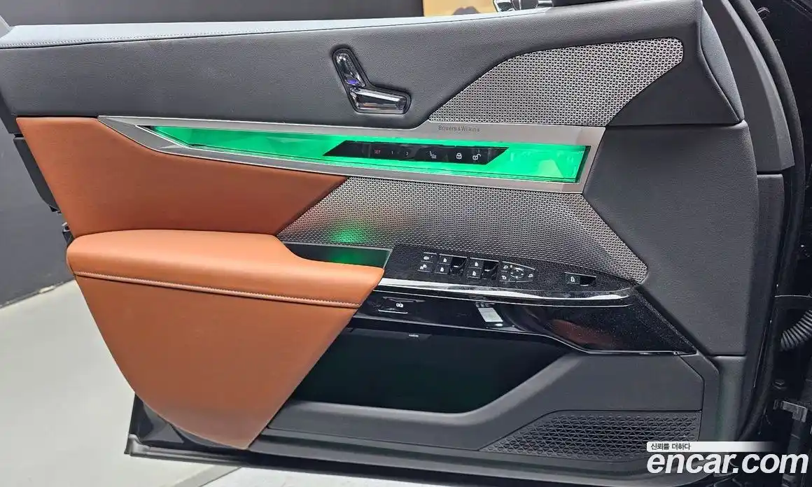 BMW 7 серия 2025 3.0 автомат (гидро), фото 14