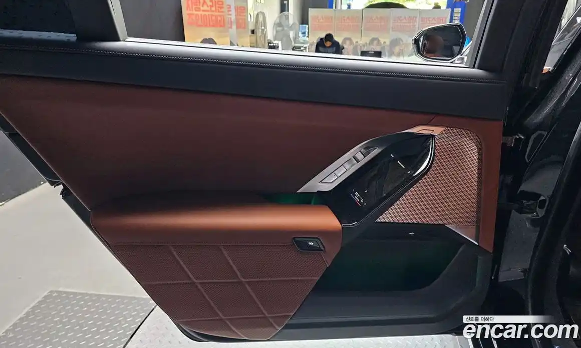 BMW 7 серия 2025 3.0 автомат (гидро), фото 15