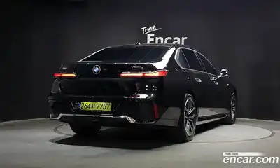 BMW 7 серия 2025 3.0 автомат (гидро), миниатюра 2