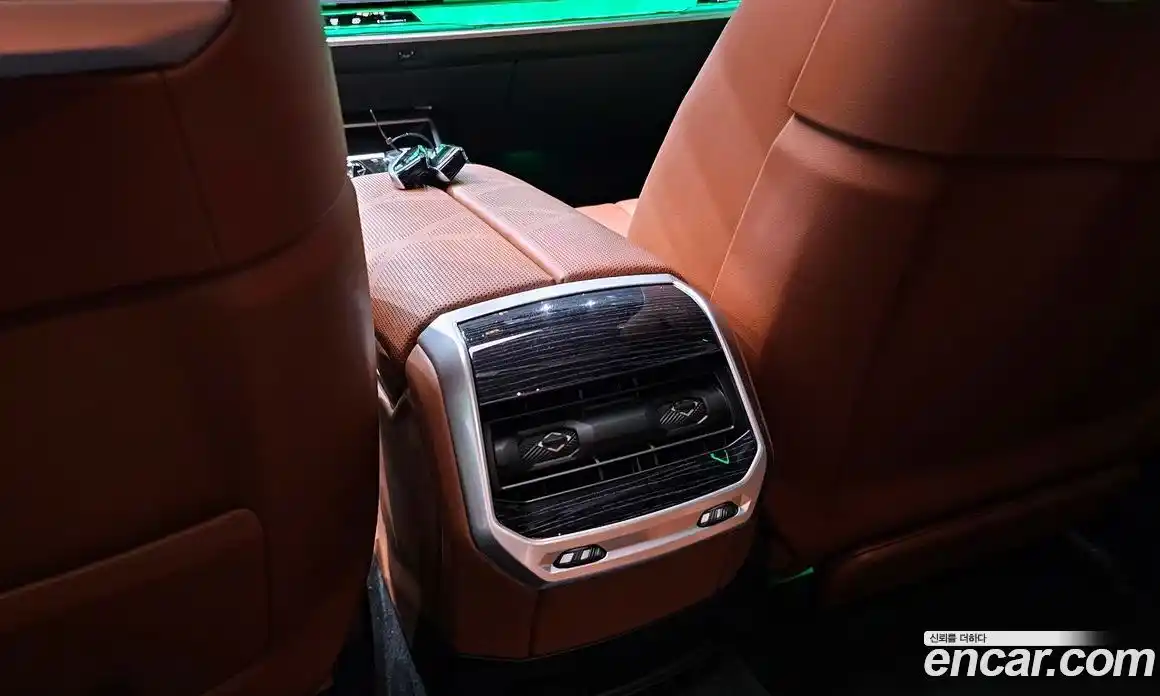 BMW 7 серия 2025 3.0 автомат (гидро), фото 31