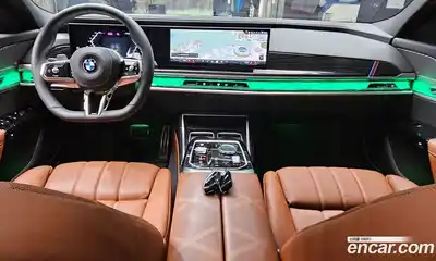 BMW 7 серия 2025 3.0 автомат (гидро), миниатюра 10
