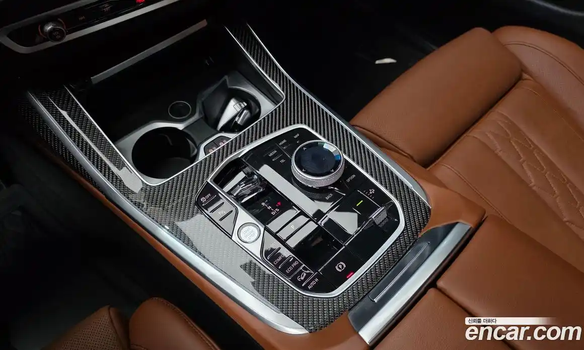 BMW X7 2025 3.0 автомат (гидро), фото 12
