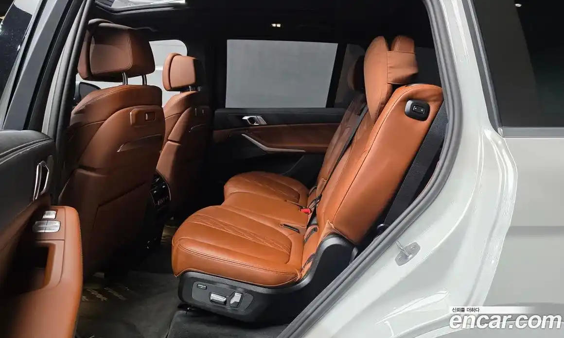BMW X7 2025 3.0 автомат (гидро), фото 18