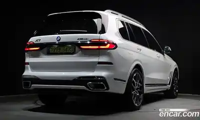 BMW X7 2025 3.0 автомат (гидро), миниатюра 2