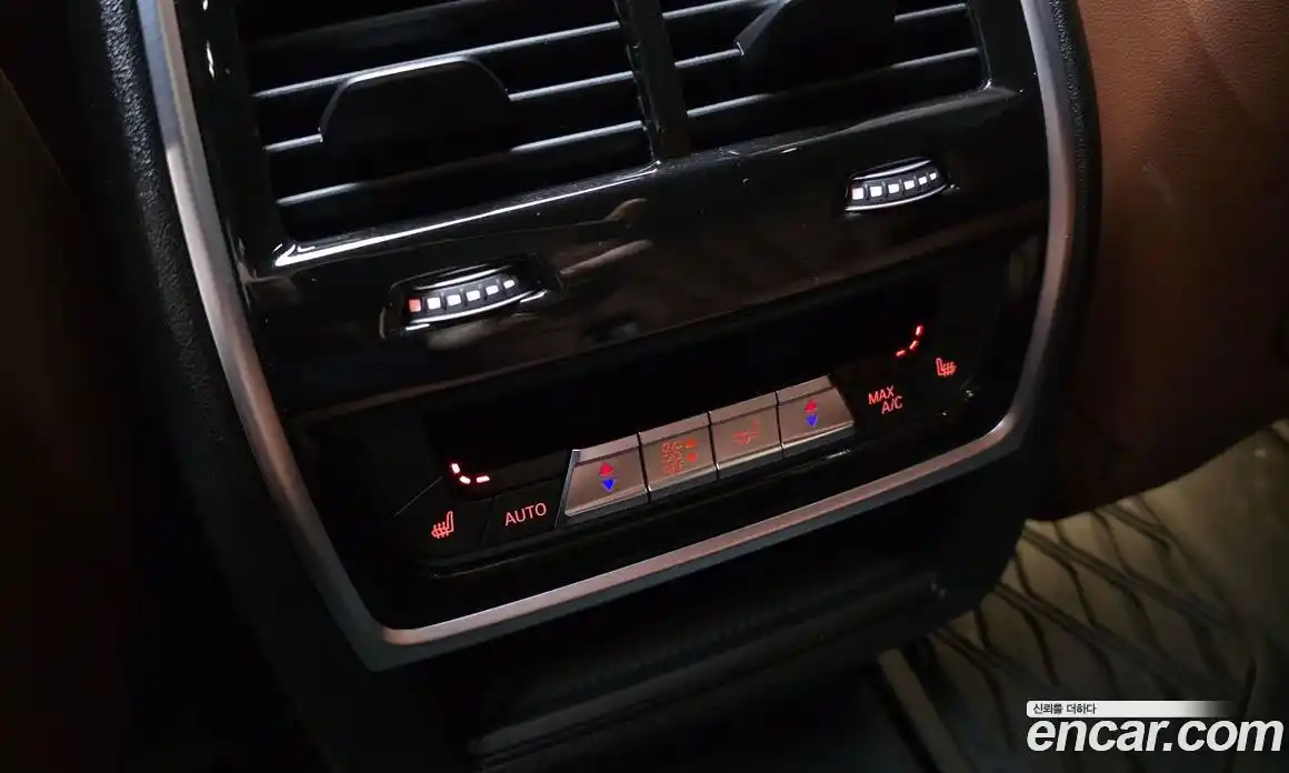 BMW X7 2025 3.0 автомат (гидро), фото 28