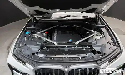 BMW X7 2025 3.0 автомат (гидро), миниатюра 6