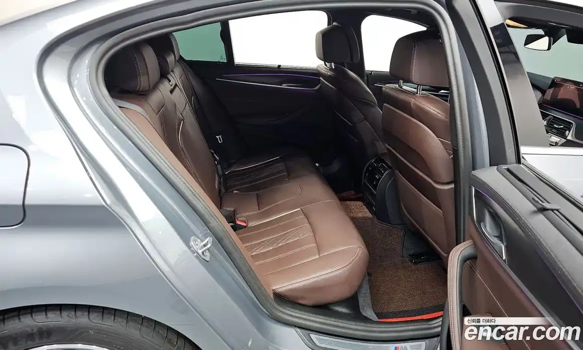 BMW 5 серия 2023 2.0 автомат (гидро), фото 11
