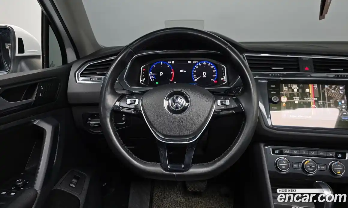 Volkswagen Tiguan 2020 2.0 автомат (гидро), фото 12