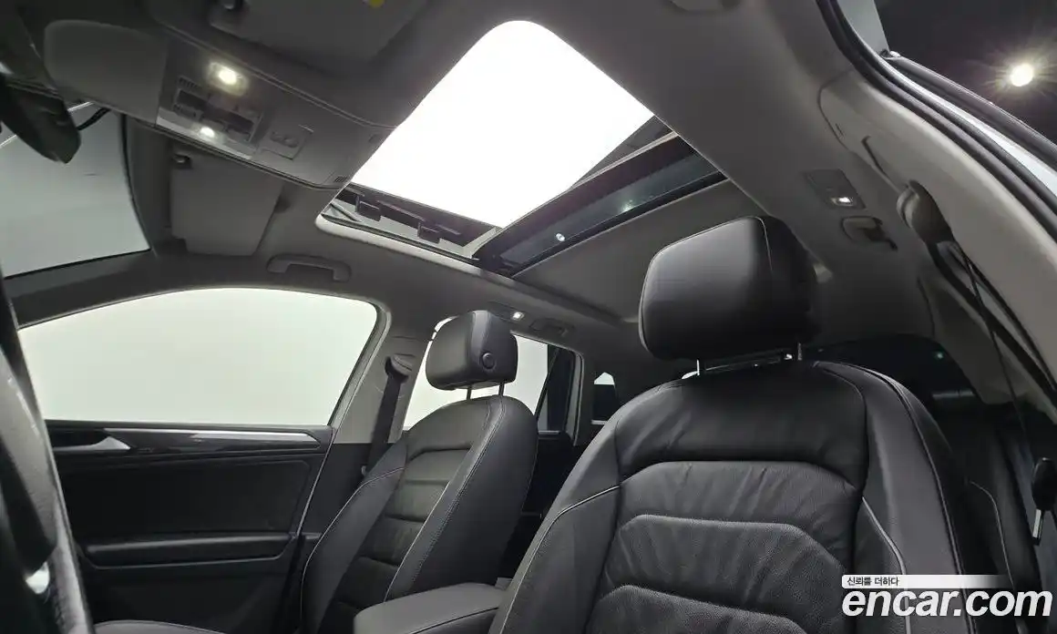 Volkswagen Tiguan 2020 2.0 автомат (гидро), фото 19